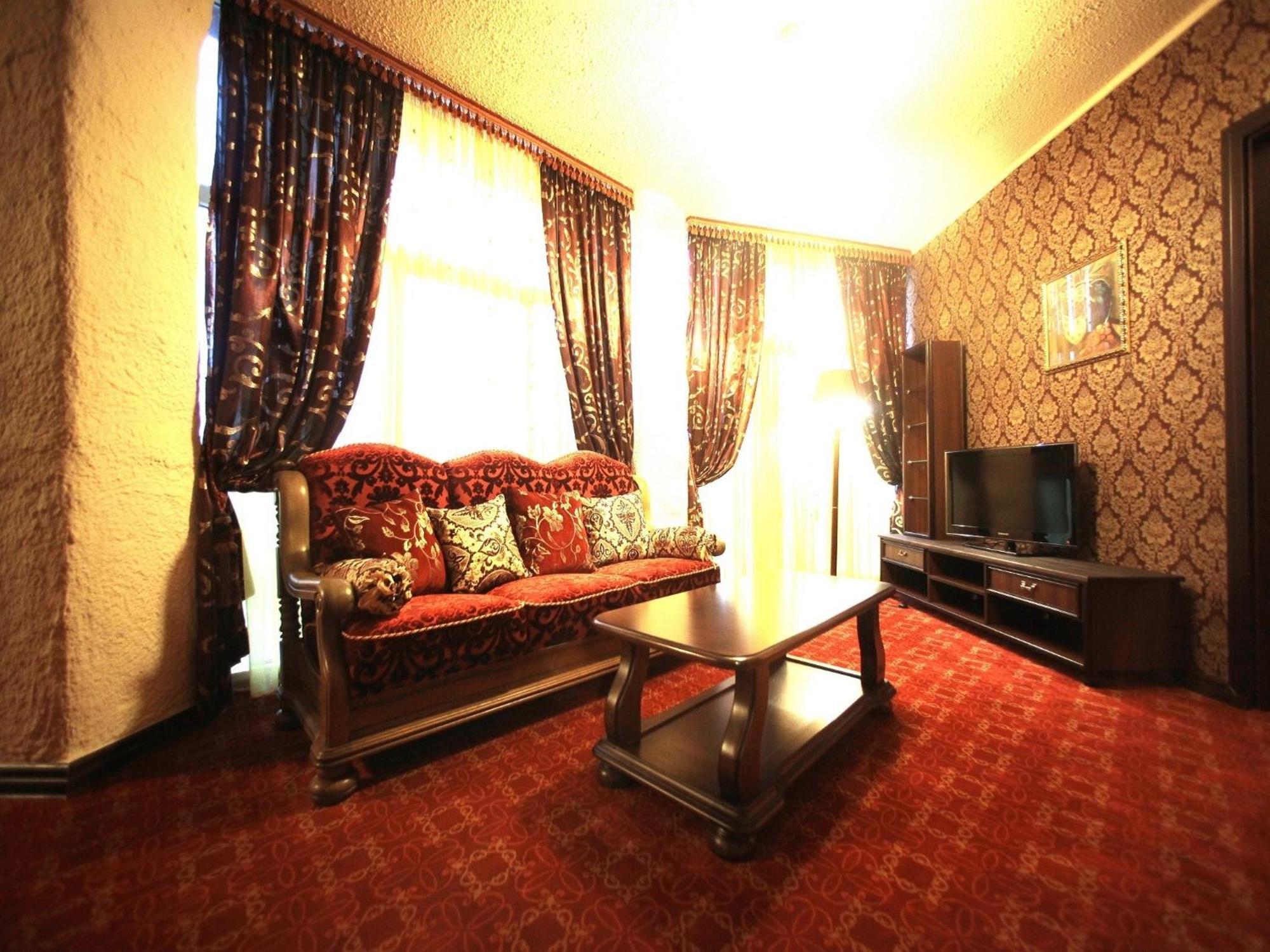 Hotel Kilikiya ウージュホロド 部屋 写真